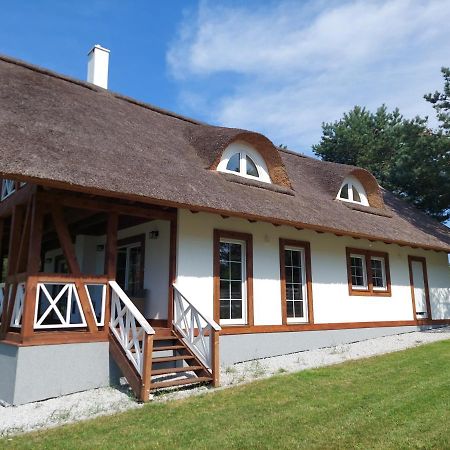 Greyowka Dom Kryty Strzecha W Gardna Park Villa Czysta Eksteriør billede