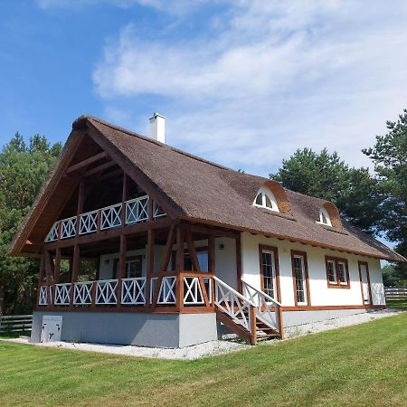 Greyowka Dom Kryty Strzecha W Gardna Park Villa Czysta Eksteriør billede