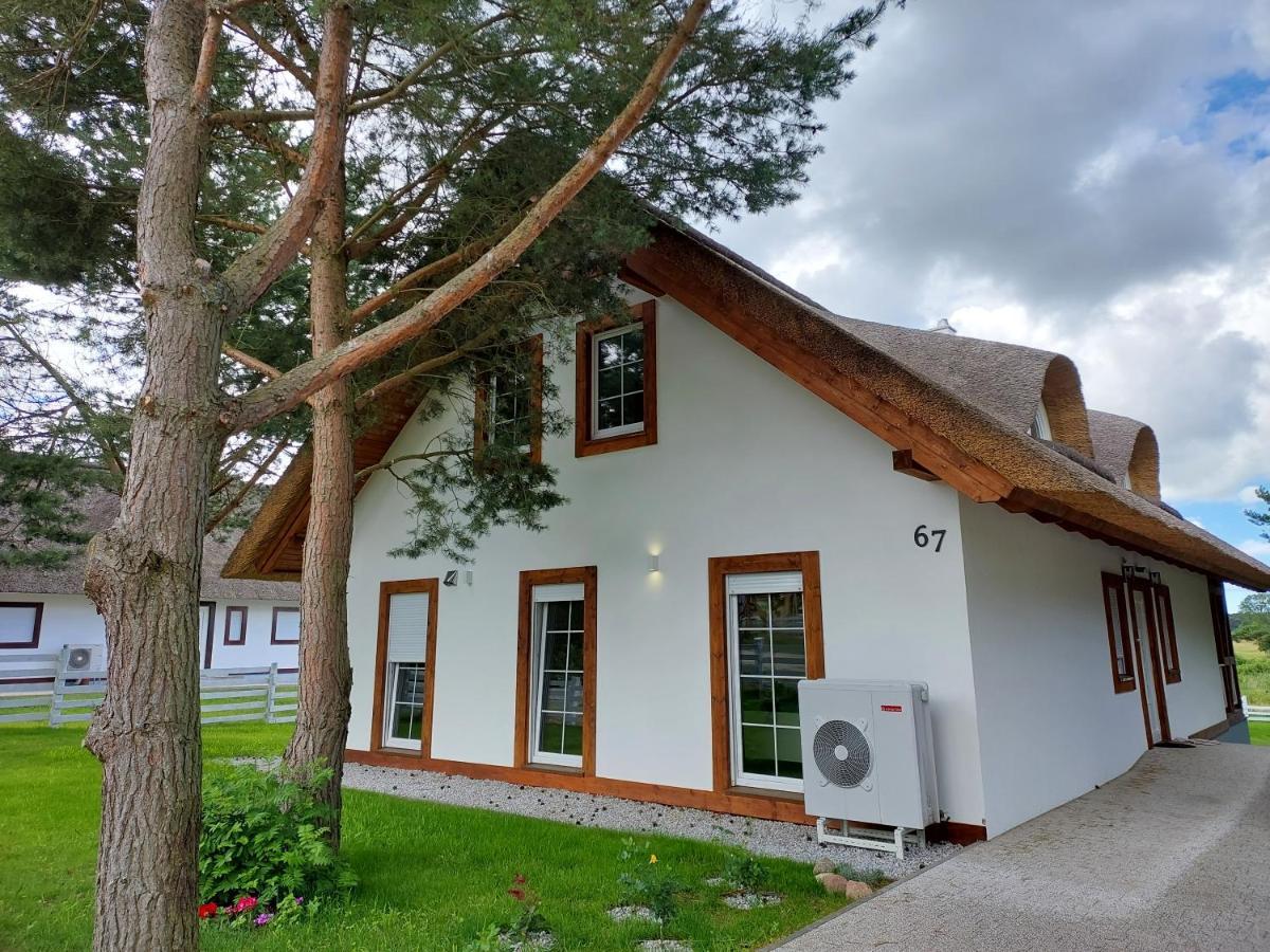 Greyowka Dom Kryty Strzecha W Gardna Park Villa Czysta Eksteriør billede
