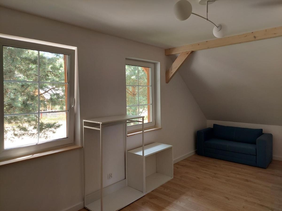 Greyowka Dom Kryty Strzecha W Gardna Park Villa Czysta Eksteriør billede